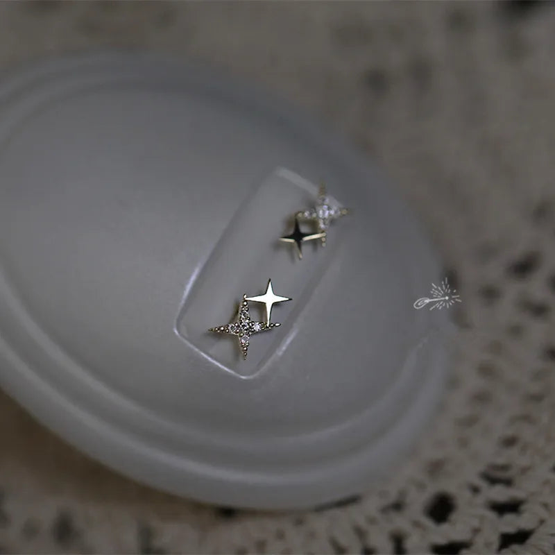 Brincos Estrela de Prata 925 com Cristais Incrustados