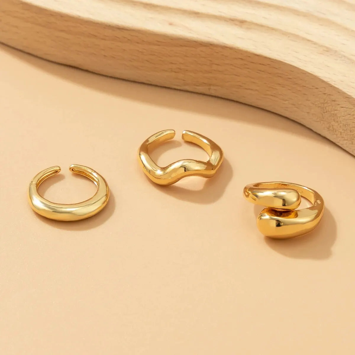 Conjunto de Anéis Geométricos Irregulares Linda Top