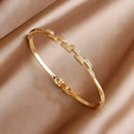 Pulseira Elegante de Zircônia com Nó de Luxo