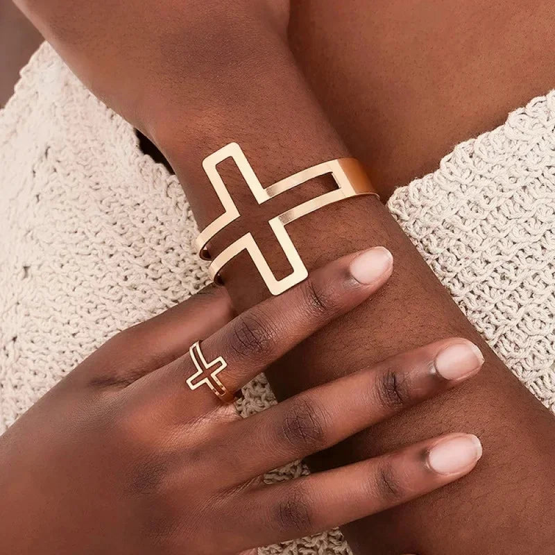 Conjunto Elegante de Anel e Pulseira Geométrica Linda Top