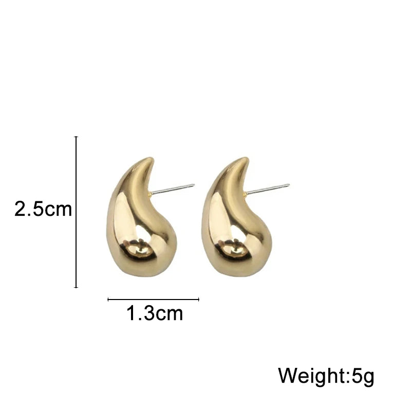 Brinco Gota Metalizado Clássico