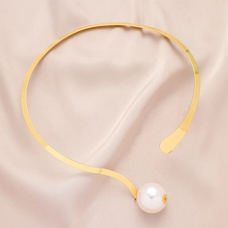 Colar Elegante Linda Top com Pérola Majestosa