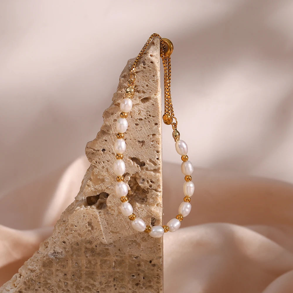 Ebbelle contas de cor dourada pérolas de água doce misturadas ajustáveis pulseira de corrente de aço inoxidável pulseiras para mulheres joias elegantes
