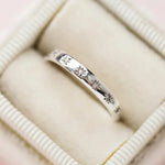 Anel Elegância Minimalista com Zircônia Cúbica