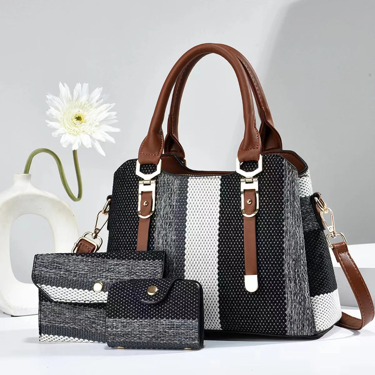 Conjunto Elegante de Bolsas Listradas Linda Top