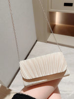 Bolsa de Cetim Plissada com Strass Linda Top