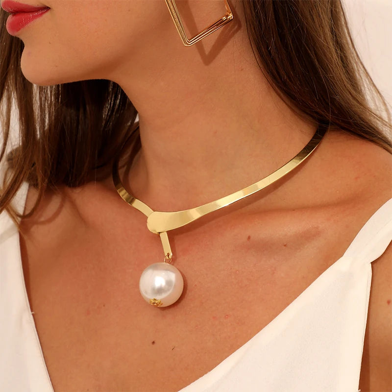 Colar Elegante Linda Top com Pérola Majestosa