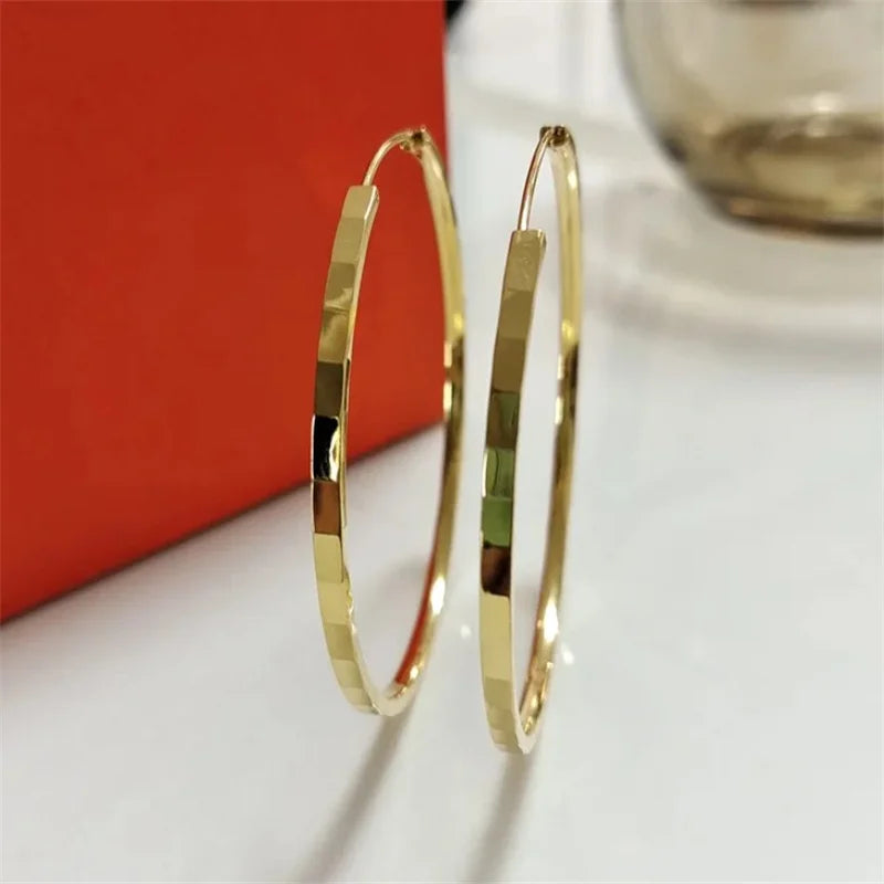 Brincos de Argola 18K Banhados a Ouro Linda Top