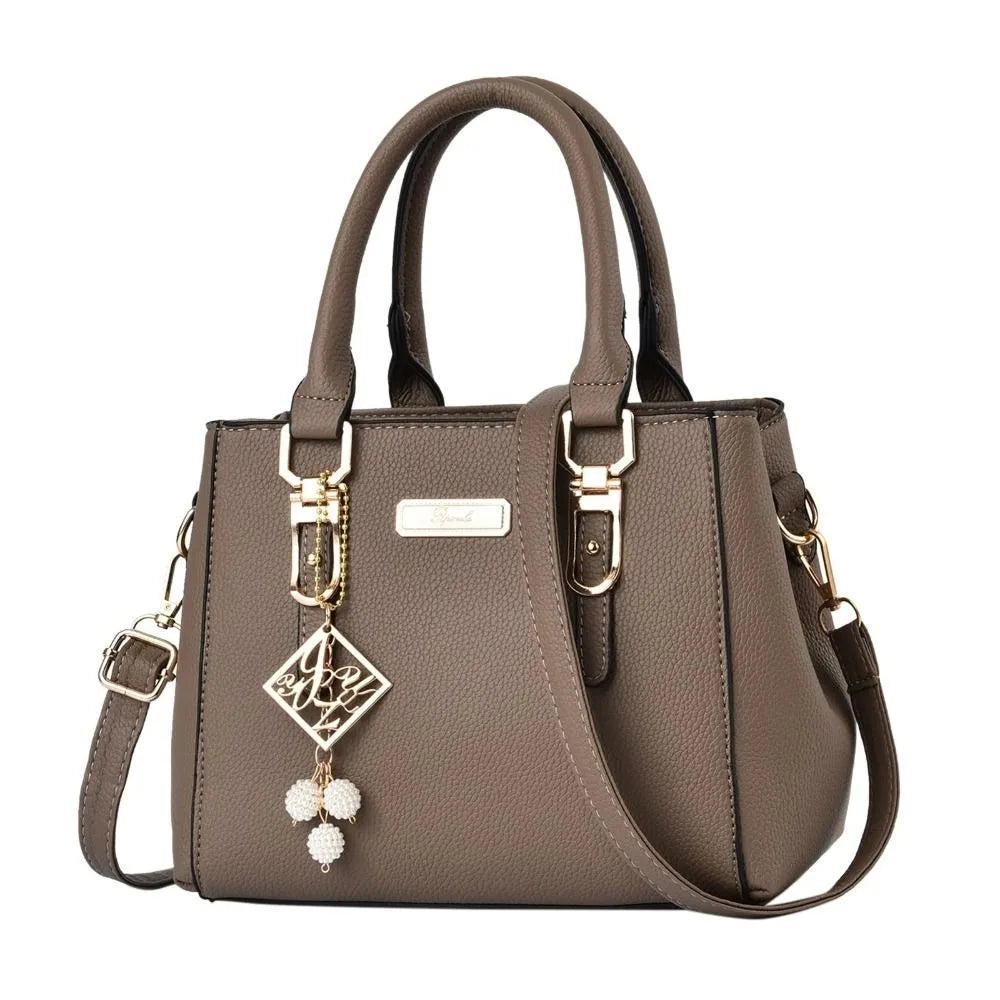 Bolsa Linda Top Elegância Versátil em Couro