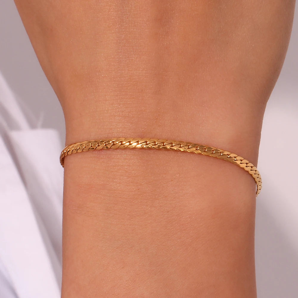 Novo em minimalista criptografado nk corrente 18k banhado a ouro pulseira high-end aço inoxidável à prova dwaterproof água jóias diárias mulher