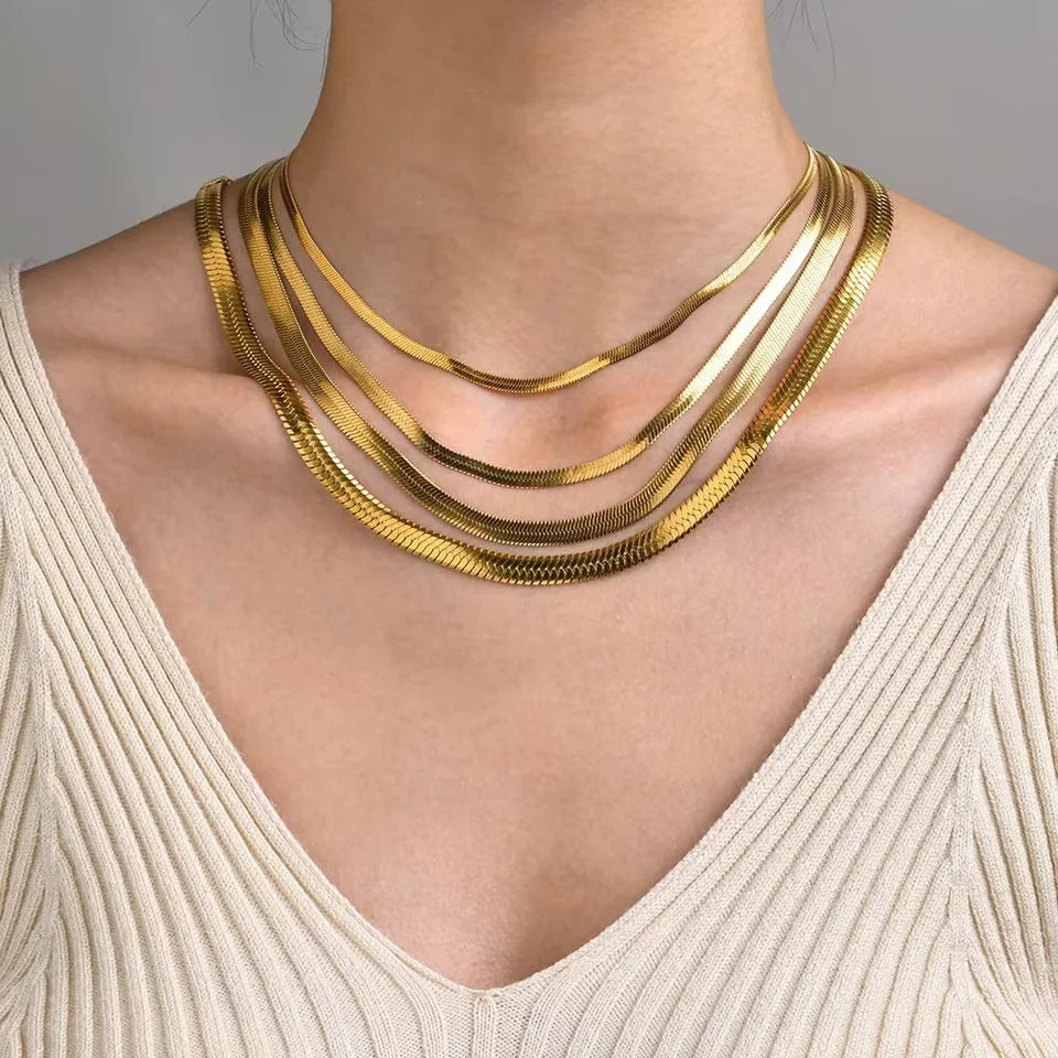 Colar Cobra de Aço Inoxidável Dourado Linda Top