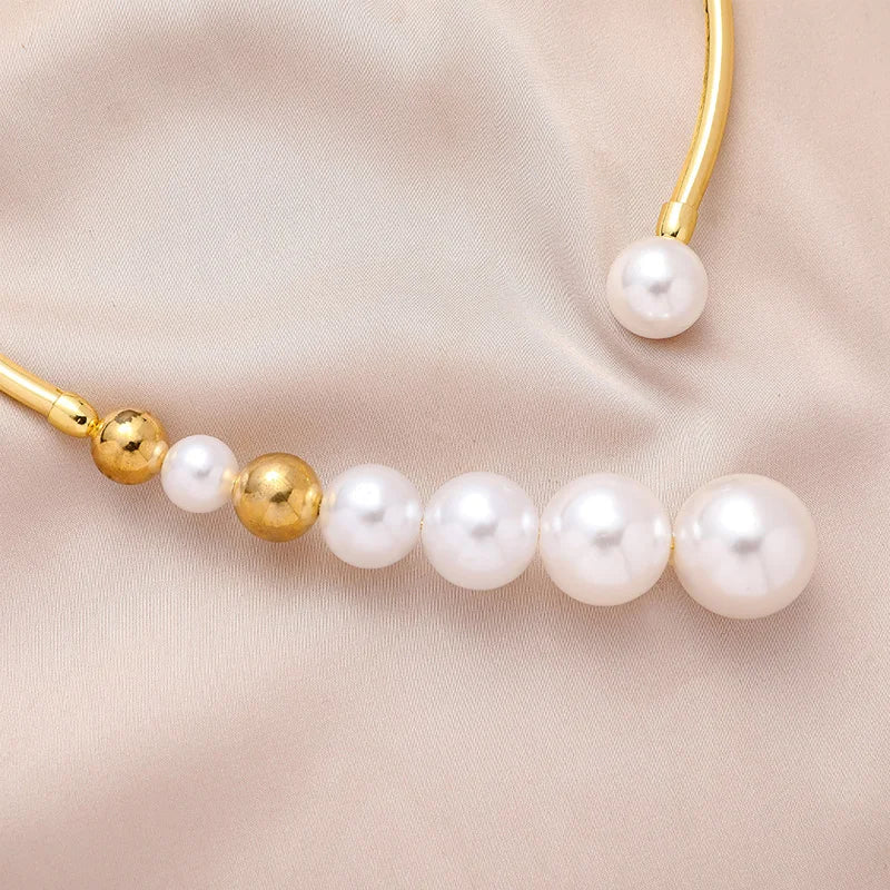 Colar Exuberante de Pérolas Linda Top