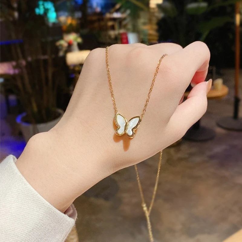 Colar de pérolas de dupla camada para mulheres, cor ouro k-pop, pingente de miçangas, gargantilha gótica, joias da moda, novo, 2024