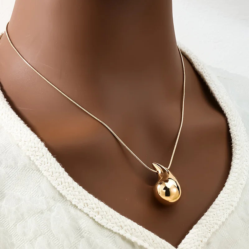 Conjunto Elegância Gotas Douradas Linda Top