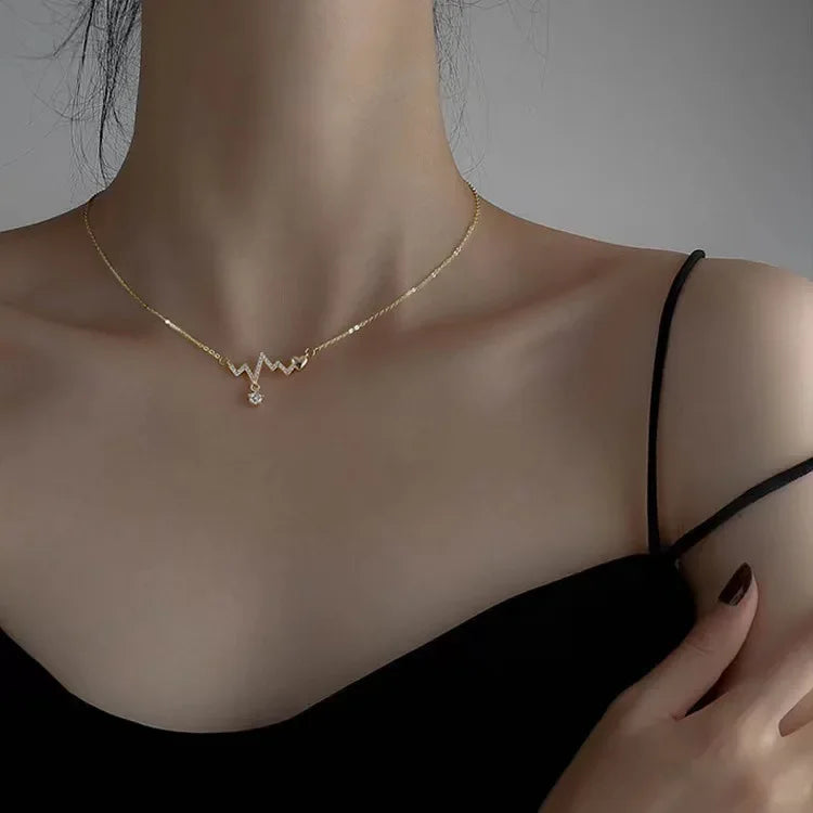 Colar de pérolas de dupla camada para mulheres, cor ouro k-pop, pingente de miçangas, gargantilha gótica, joias da moda, novo, 2024