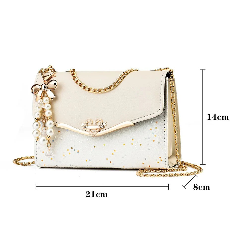 Bolsa Linda Top com Lantejoulas e Pingente de Borla