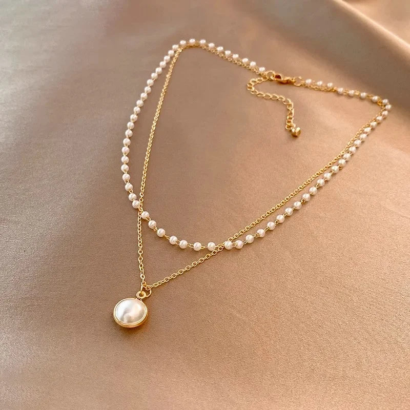 Colar de pérolas de dupla camada para mulheres, cor ouro k-pop, pingente de miçangas, gargantilha gótica, joias da moda, novo, 2024