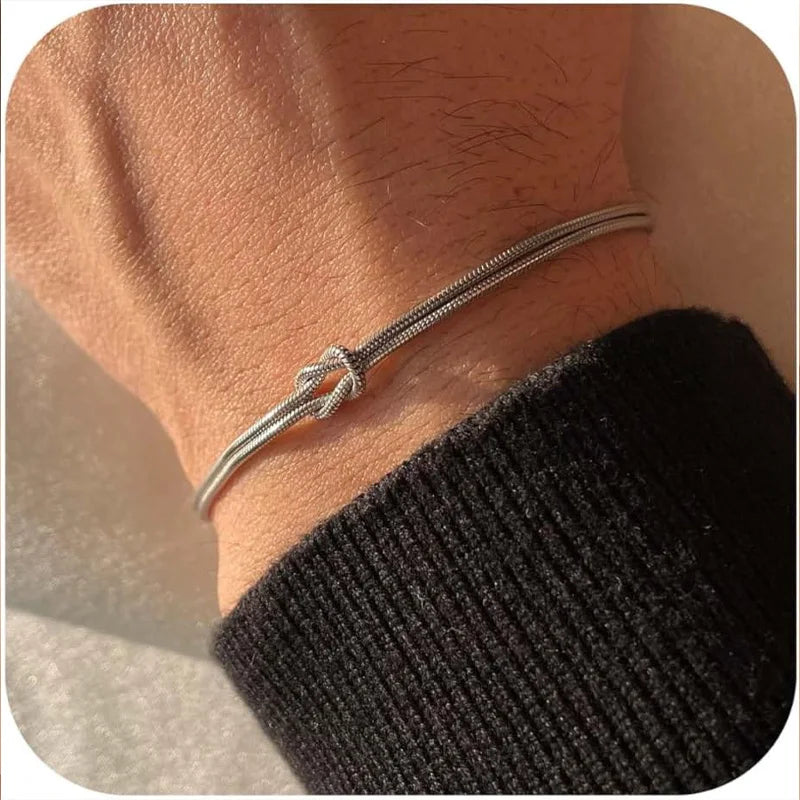Pulseiras de nó de amor para mulheres 14K banhadas a ouro delicada corrente de cobra pulseira infinita ajustável joias de aço inoxidável presentes