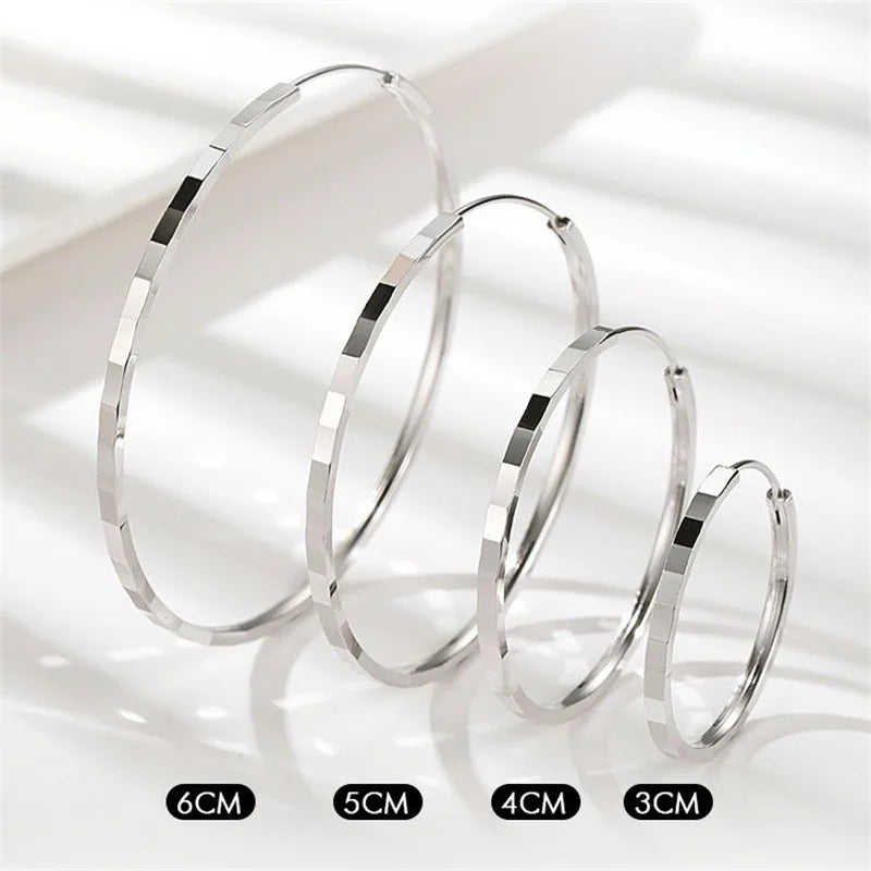 Brincos de Argola 18K Banhados a Ouro Linda Top