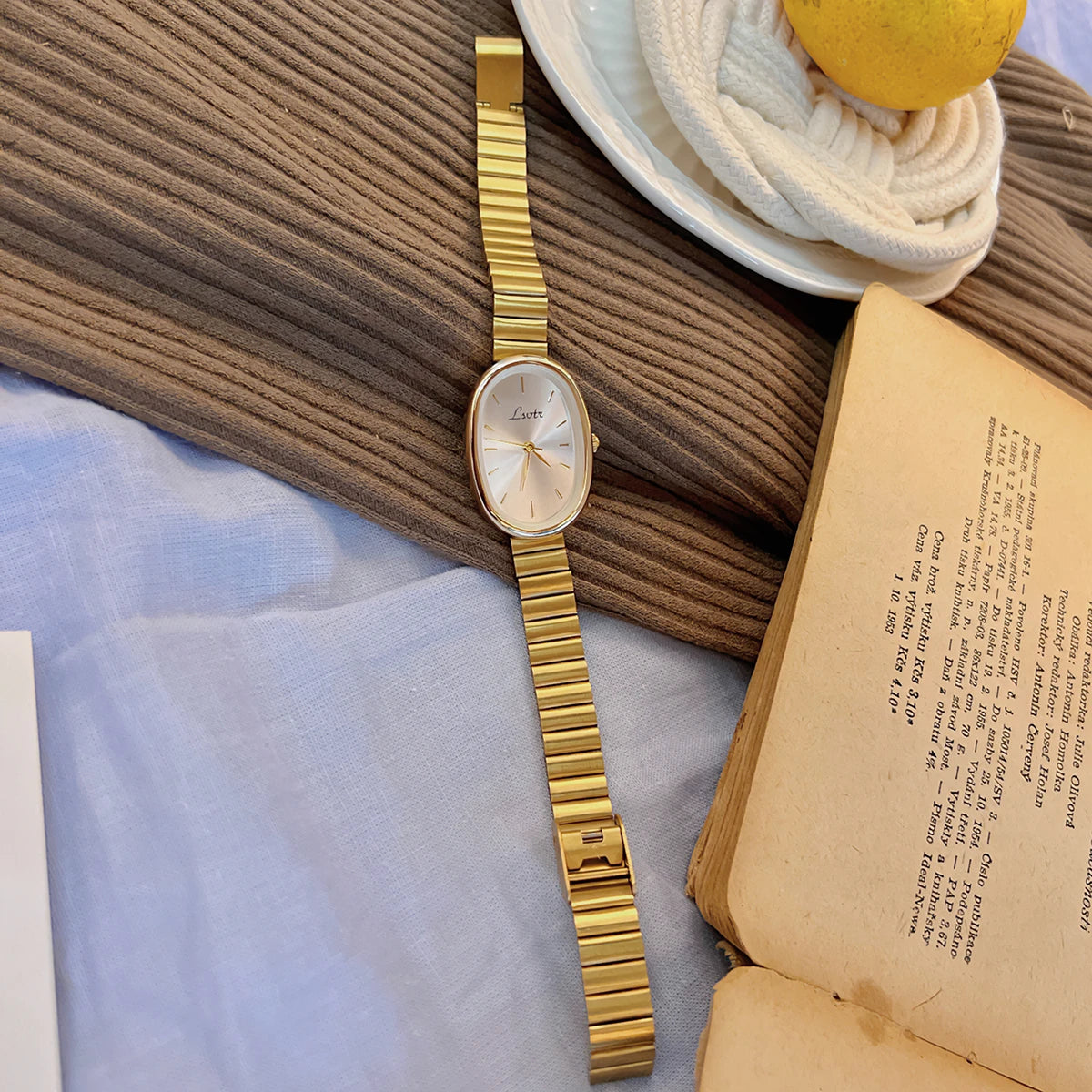 Relógio Feminino Vintage Luxo com Bracelete Dourado